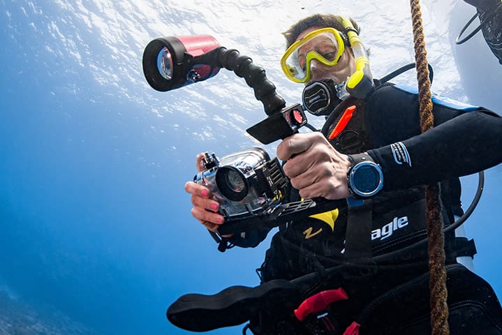 PADI UNDER WATER VIDEO CLASS & TRAINING DIVES